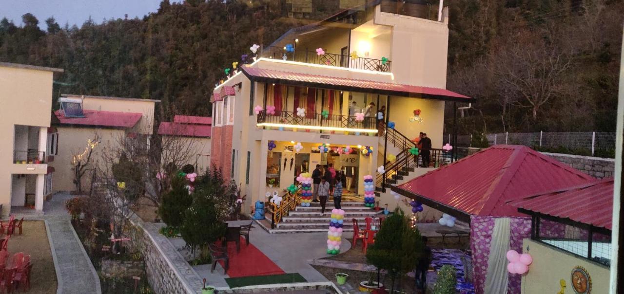 Mist N Meadows Resort Rajgarh  Exterior photo